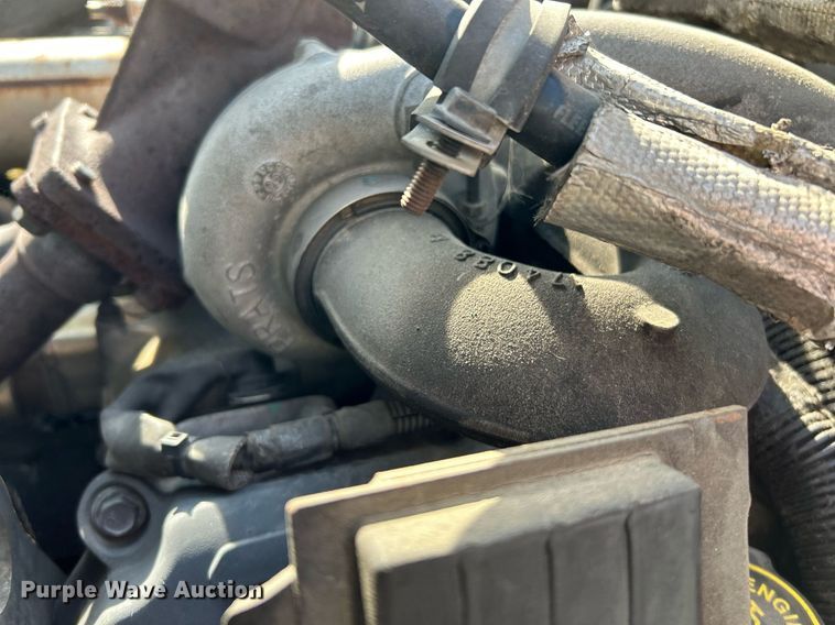 image for item NE9636 2006 Ford LCF  box truck