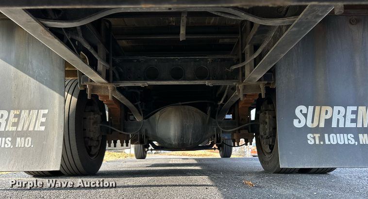 image for item NE9636 2006 Ford LCF  box truck