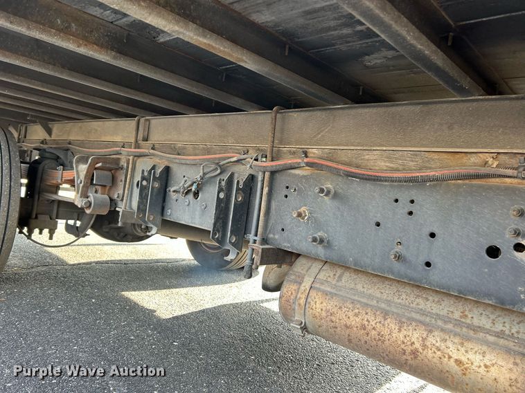 image for item NE9636 2006 Ford LCF  box truck