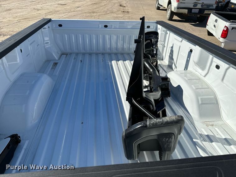 image for item NI9571 2024 Chevrolet Silverado  pickup bed