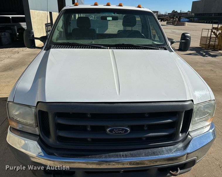 image for item NI9580 2002 Ford F550 Super Duty XL  truck cab and chassis