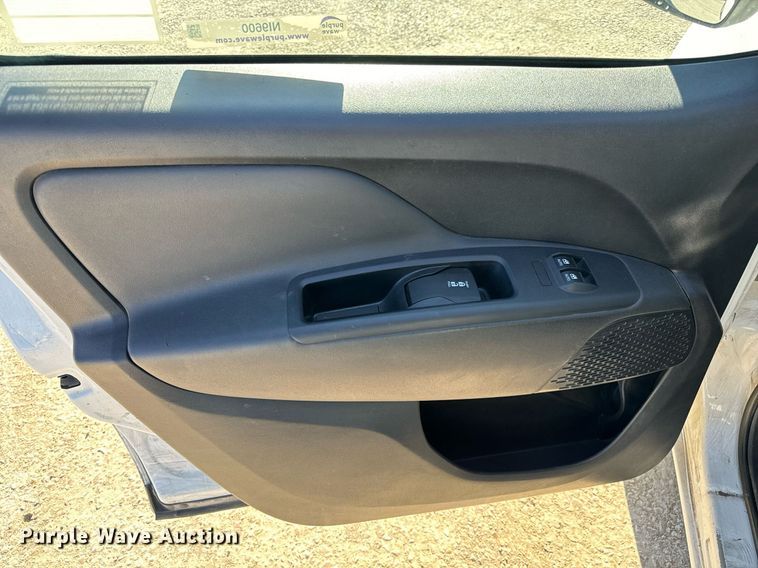 image for item NI9600 2017 Dodge Ram Promaster City  van