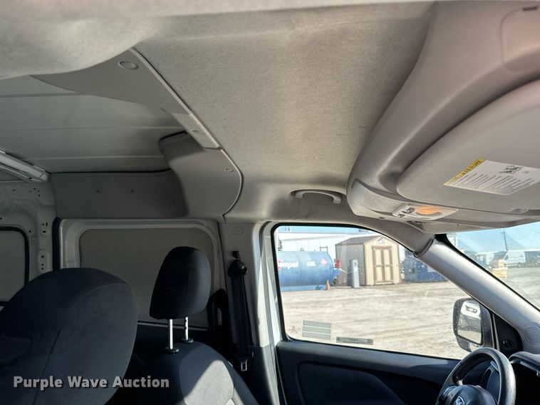 image for item NI9600 2017 Dodge Ram Promaster City  van