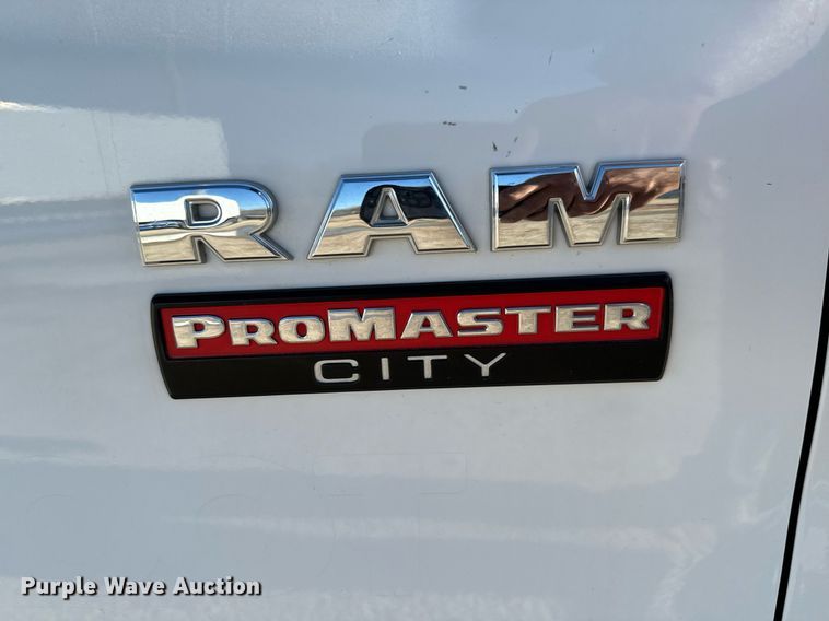 image for item NI9600 2017 Dodge Ram Promaster City  van