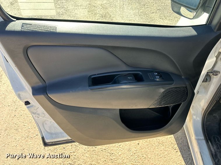 image for item NI9605 2017 Dodge Ram Promaster City  van