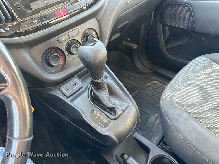 image for item NI9606 2017 Dodge Ram Promaster City  van