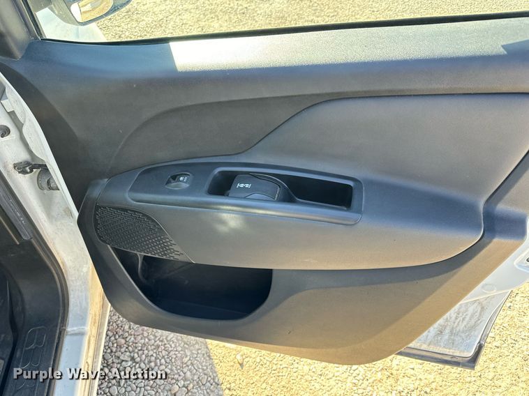 image for item NI9606 2017 Dodge Ram Promaster City  van