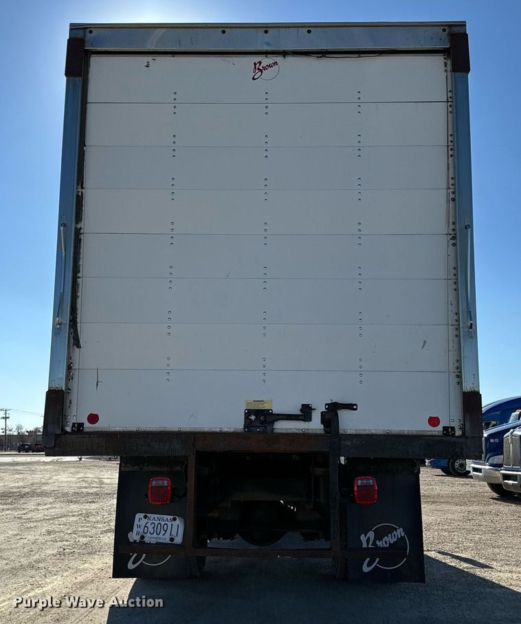 image for item NI9607 2017 Hino 338  box truck