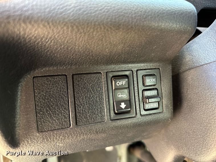 image for item NI9607 2017 Hino 338  box truck