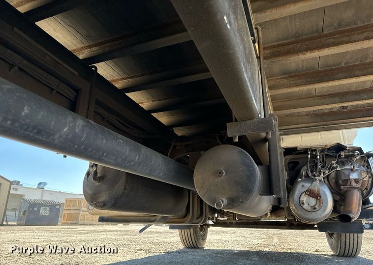 image for item NI9607 2017 Hino 338  box truck