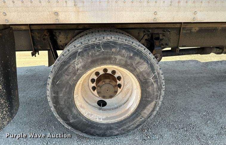 image for item NI9607 2017 Hino 338  box truck