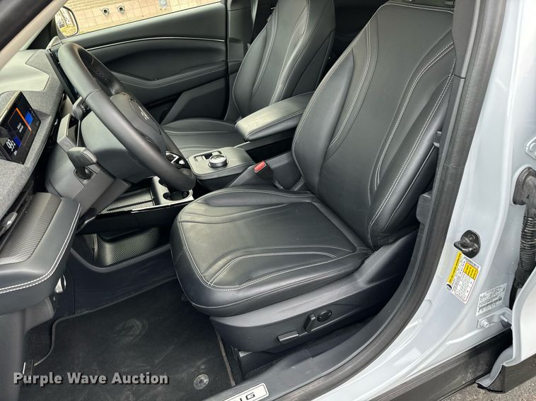 image for item NI9652 2021 Ford Mustang Mach E  SUV