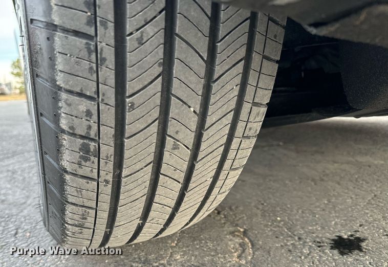 image for item NI9652 2021 Ford Mustang Mach E  SUV