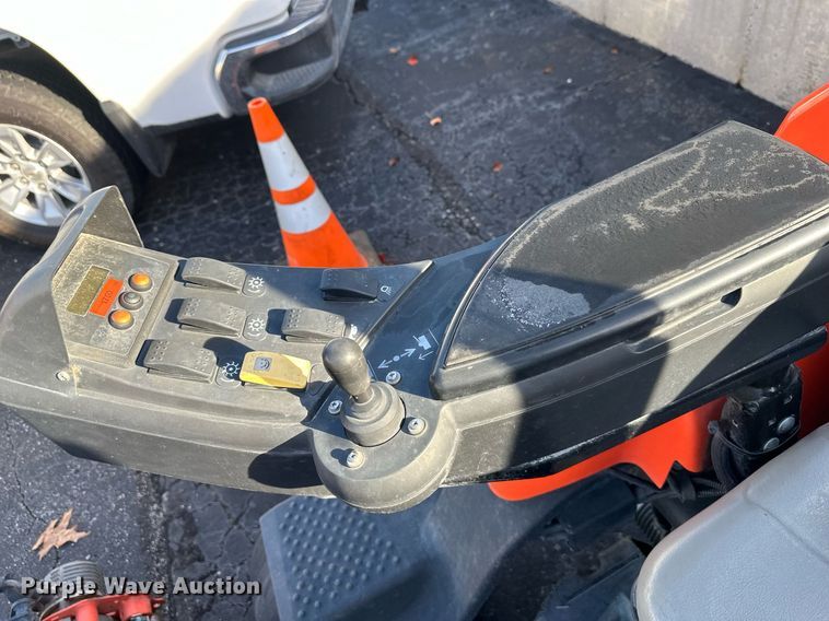 image for item NL9243 Jacobsen Eclipse 322  reel mower