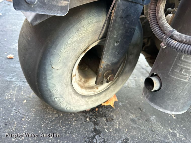 image for item NL9243 Jacobsen Eclipse 322  reel mower