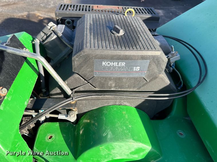 image for item NL9247 (3) John Deere Aercore 800 aerators