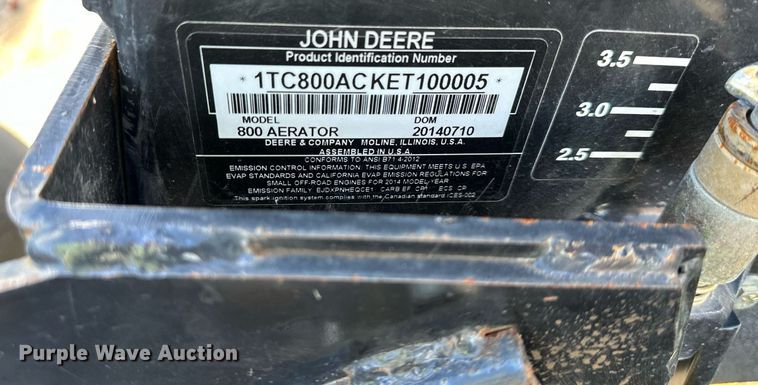 image for item NL9247 (3) John Deere Aercore 800 aerators
