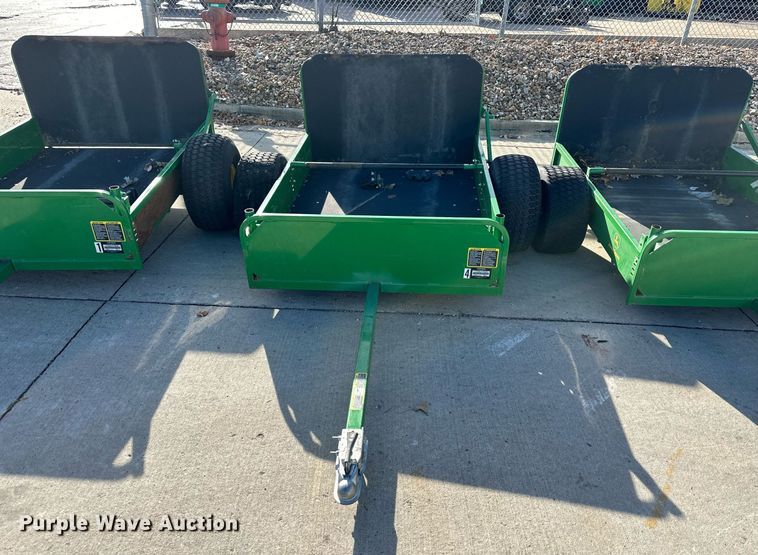 image for item NL9249 John Deere  wagons