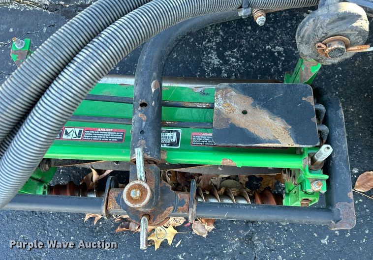 image for item NL9251 John Deere 3235C  reel mower