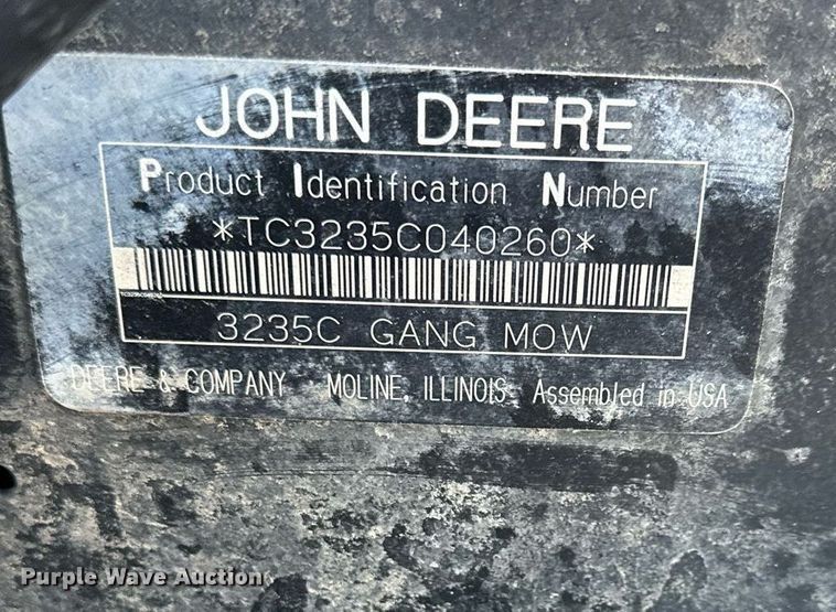 image for item NL9251 John Deere 3235C  reel mower