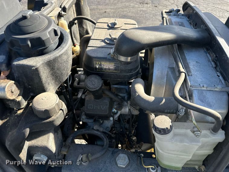 image for item NL9253 John Deere 2500  greens mower