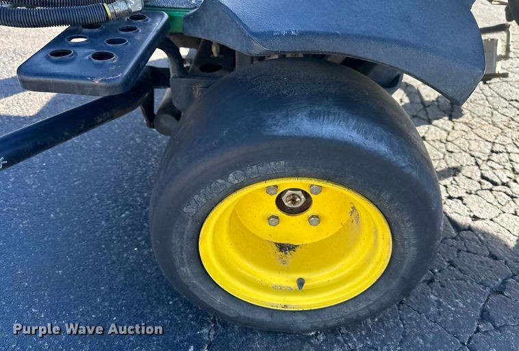 image for item NL9253 John Deere 2500  greens mower