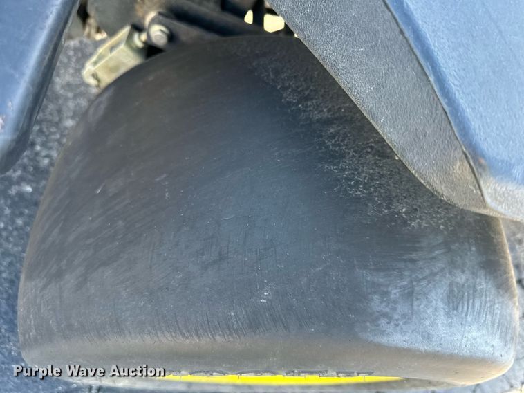 image for item NL9253 John Deere 2500  greens mower