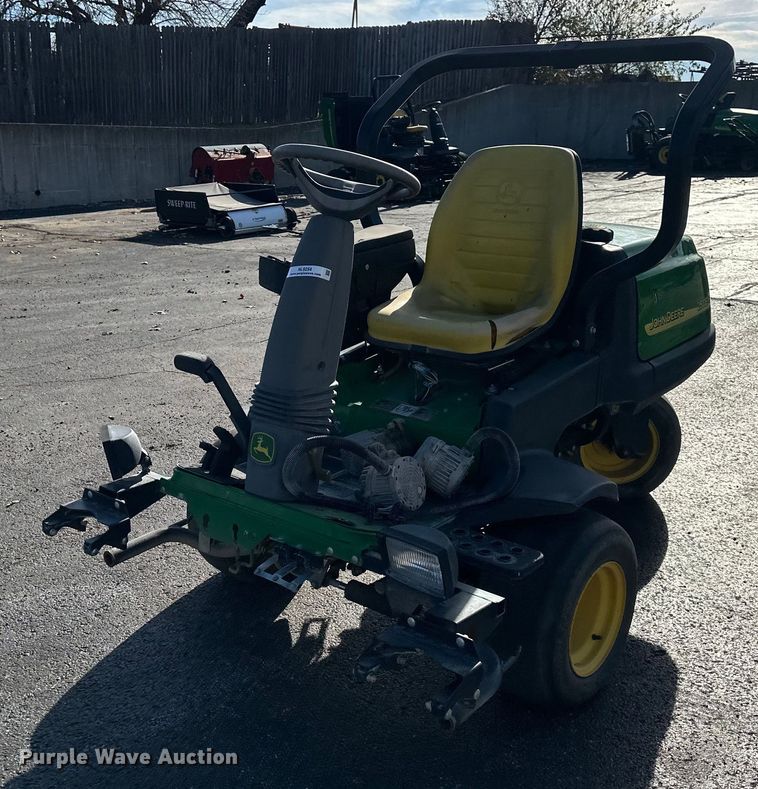 image for item NL9254 John Deere 2500E  greens mower
