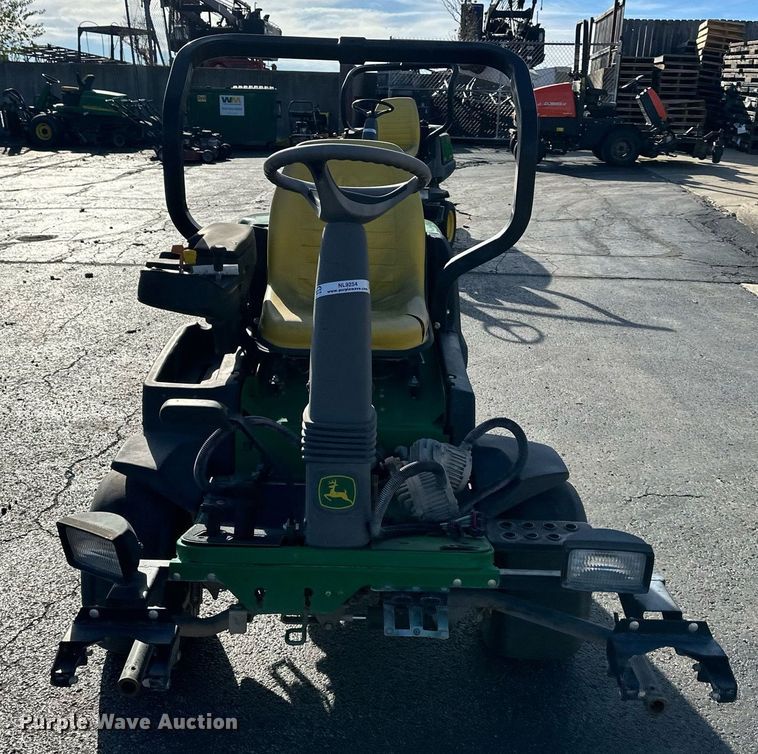 image for item NL9254 John Deere 2500E  greens mower