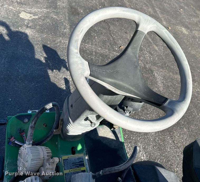 image for item NL9254 John Deere 2500E  greens mower