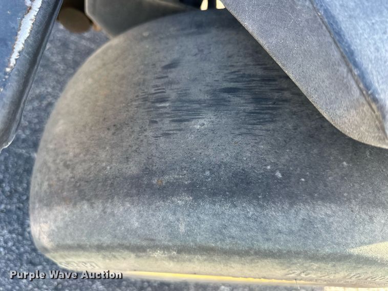 image for item NL9254 John Deere 2500E  greens mower