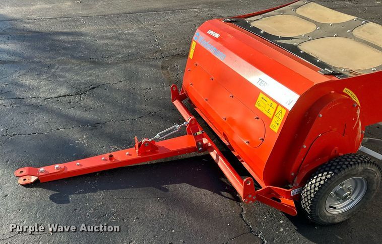 image for item NL9259 2018 Wiedenmann Terra Clean 100  lawn sweeper