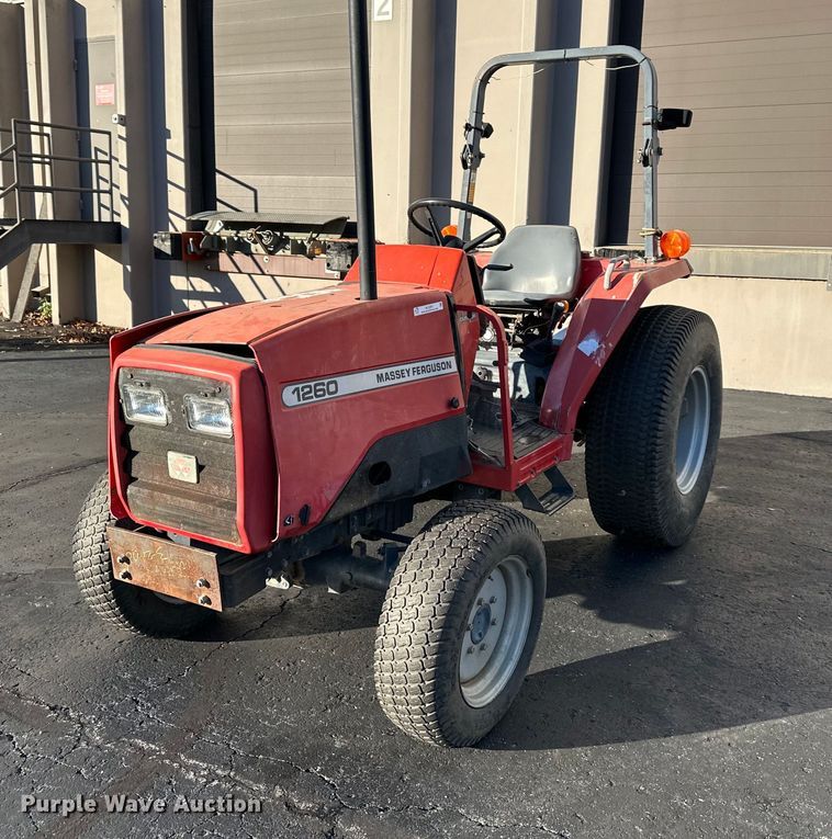 image for item NL9261 1999 Massey Ferguson 1260  MFWD tractor