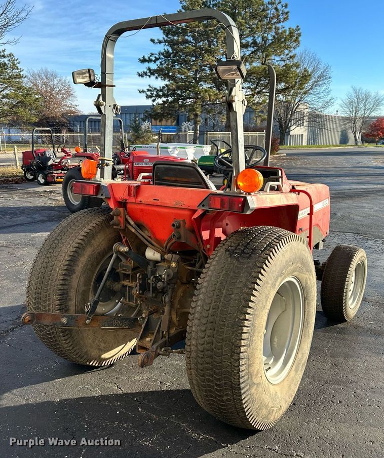 image for item NL9261 1999 Massey Ferguson 1260  MFWD tractor