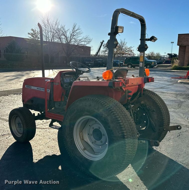 image for item NL9261 1999 Massey Ferguson 1260  MFWD tractor