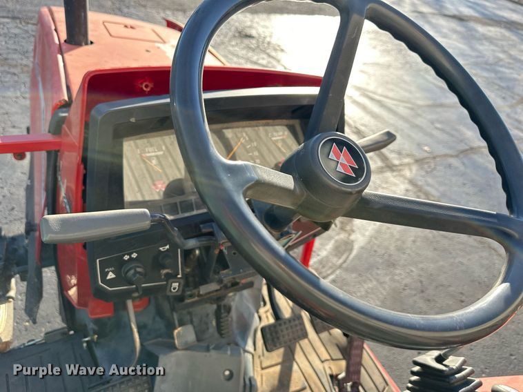 image for item NL9261 1999 Massey Ferguson 1260  MFWD tractor