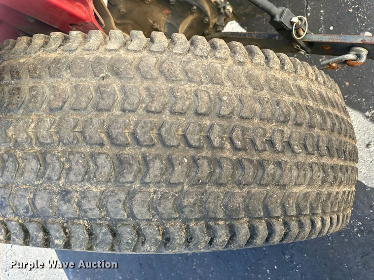 image for item NL9261 1999 Massey Ferguson 1260  MFWD tractor