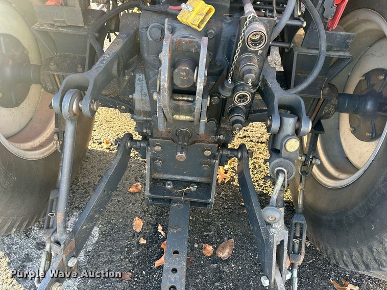 image for item NL9262 2001 Massey Ferguson 1165  MFWD tractor