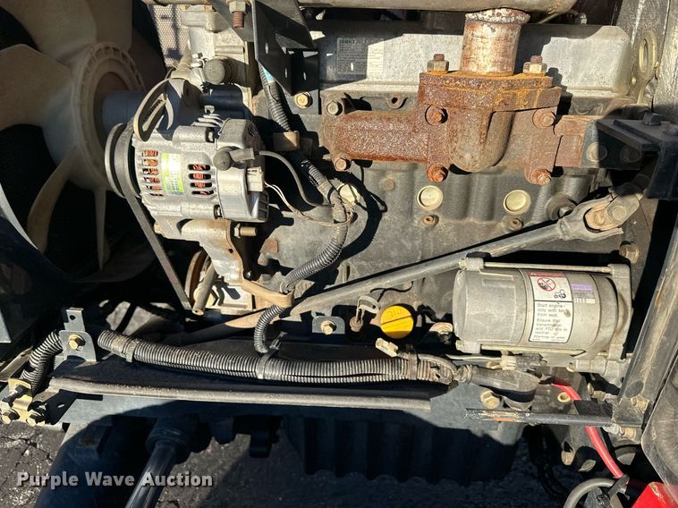 image for item NL9262 2001 Massey Ferguson 1165  MFWD tractor