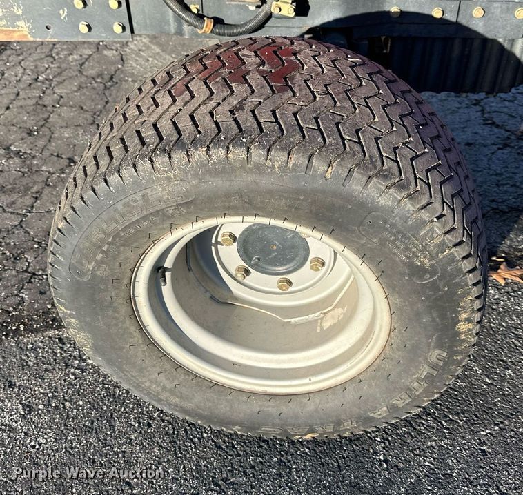 image for item NL9262 2001 Massey Ferguson 1165  MFWD tractor