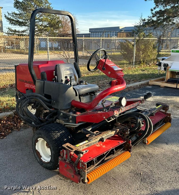 image for item NL9263 Toro Reelmaster 3100-D  reel mower