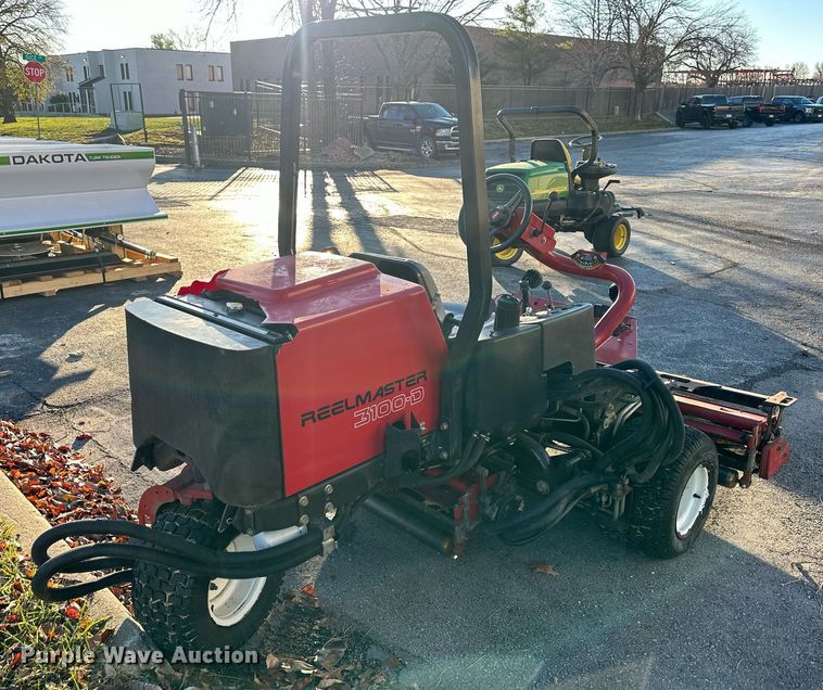 image for item NL9263 Toro Reelmaster 3100-D  reel mower