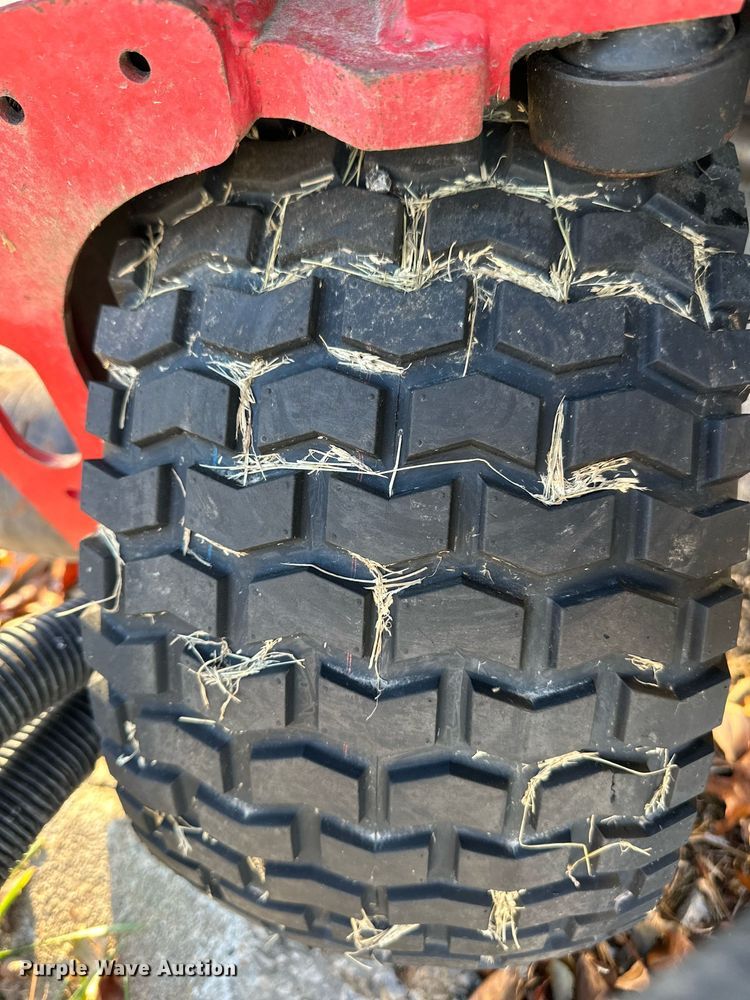 image for item NL9263 Toro Reelmaster 3100-D  reel mower