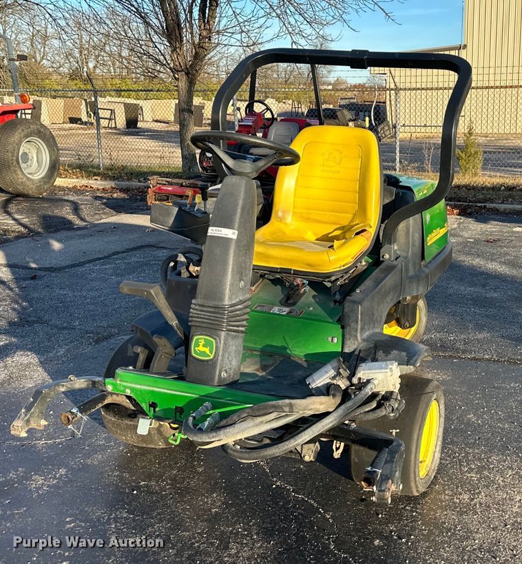 image for item NL9264 John Deere 2500A  reel mower