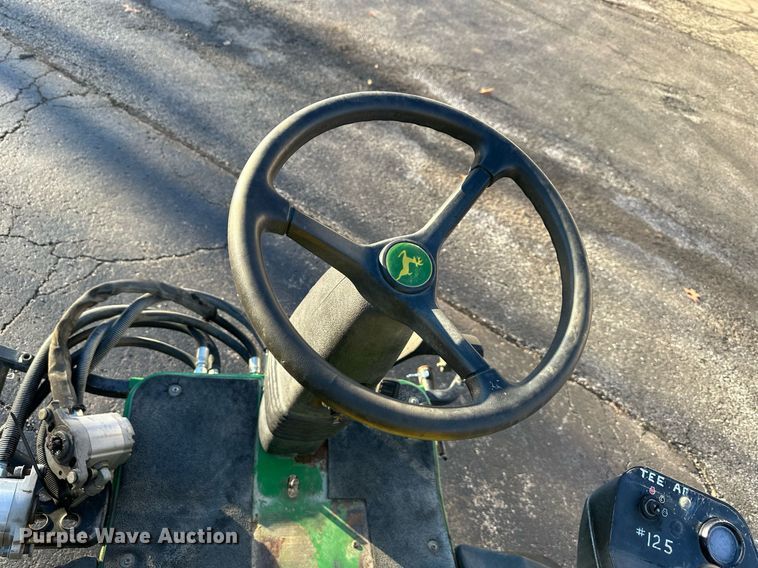 image for item NL9264 John Deere 2500A  reel mower