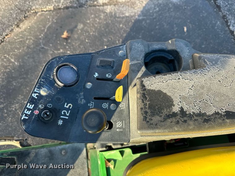 image for item NL9264 John Deere 2500A  reel mower