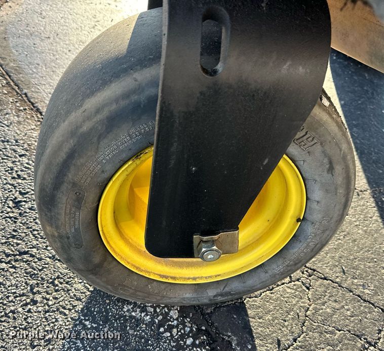 image for item NL9264 John Deere 2500A  reel mower