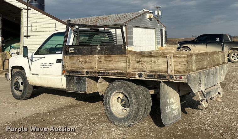 image for item NL9291 2000 Chevrolet C3500  flatbed pickup truck