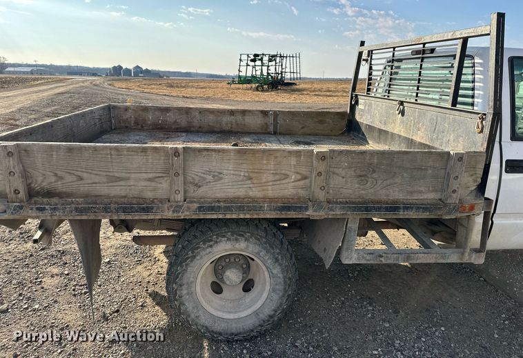 image for item NL9291 2000 Chevrolet C3500  flatbed pickup truck