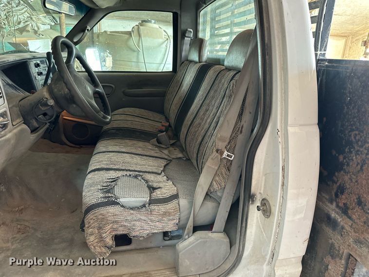 image for item NL9291 2000 Chevrolet C3500  flatbed pickup truck